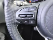 Kia Picanto 1.0 DPI GT-Line | Stuur-/stoelverwarming | Schuifdak | Camera | Dodehoek detectie | Telefoonlader | Clima | Navi | 16' LM | LED | Cruise |