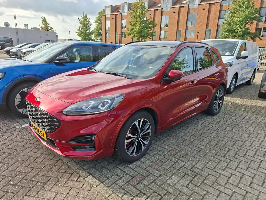 Ford Kuga 2.5 PHEV ST-Line X | TREKHAAK | PANO | ADAP CRUISE | BLIS |