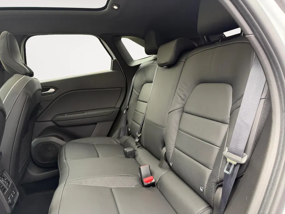 Mitsubishi Grandis 1.8 HEV Instyle | Nieuw model | €4000 korting | Carplay / Android auto | Direct leverbaar | Stoel, stuur en voorruit verwarming |