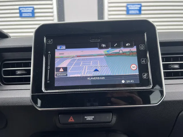 Suzuki Ignis 1.2 Smart Hybrid Select Automaat | Trekhaak | All Season Banden | Airco | 16' LM Velgen | Apple Carplay & Android Auto