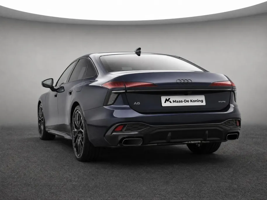 Audi A6 Limousine 2.0 e-hybrid quattro S edition 299 PK · Tech plus · 21' LM Velgen · Exterieurpakket zwart · Bekleding Leder/Alcantara · MEGA Sale