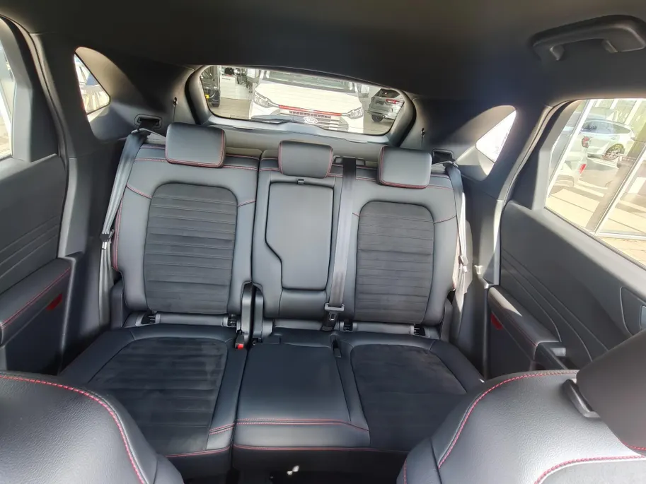 Ford Kuga 1.5 EcoBoost ST-Line X | WINTER PACK | TREKHAAK