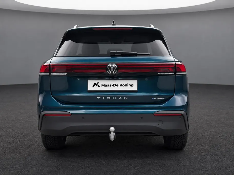 Volkswagen Tiguan 1.5 eHybrid 204pk DSG Life · 360 Camera · Wegklapbare Trekhaak · Dodehoek Detectie · Stoel-& Stuurverwarming · 17'' Inch · Garantie t/m 14-12-2030 of 100.000km