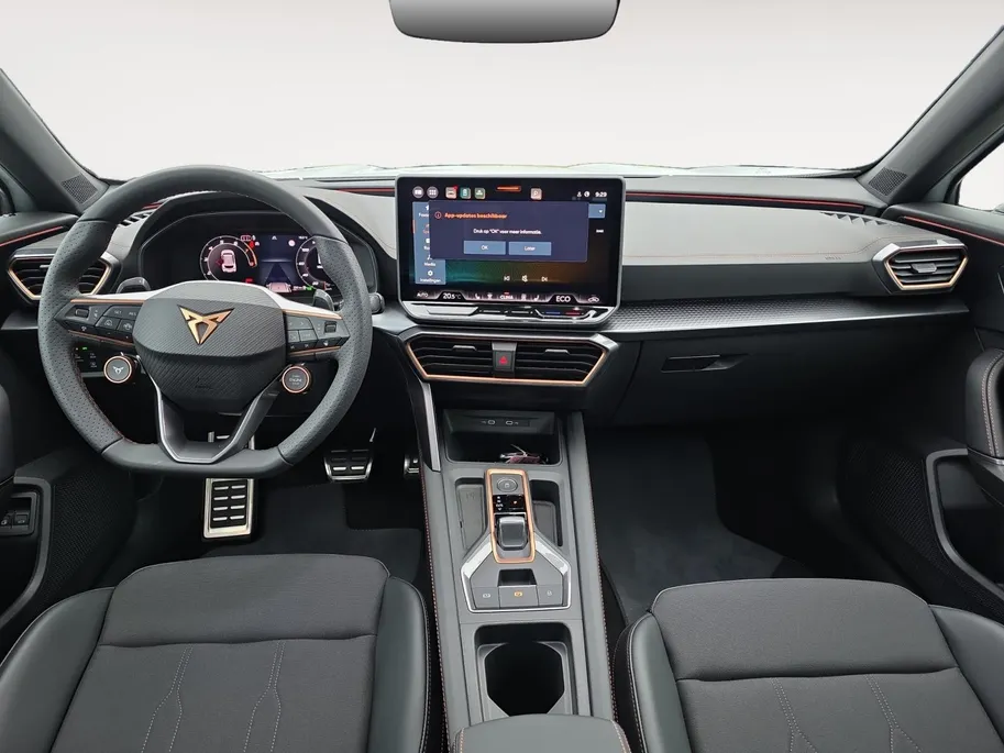 CUPRA Formentor 1.5 TSI e-Hybrid Business 204Pk | Panoramadak | Elektr. Trekhaak | Stoelverwarming | Elektr. Achterklep | Matrix Led koplampen | Virtual Cockpit | Fabrieksgarantie |