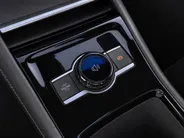 Volkswagen Tiguan 1.5eHybrid 272PK R-Line · Panoramadak · Trekhaak · Camera · Apple/Android Car Play · Garantie t/m 26-06-2030 of 100000km.
