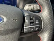 Ford Kuga 1.5 EcoBoost ST-Line X 150PK | PANORAMADAK | TREKHAAK 1800 kg | APPLE CAR PLAY - ANDROID AUTO | ADAPTIEVE CRUISE CONTROL
