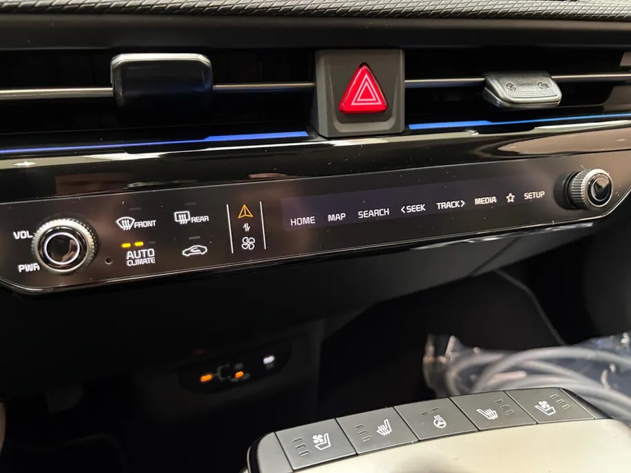 Kia EV6 Plus 63 kWh | Enkele kleuren op voorraad bel voor info | € 2000,- Inruilpremie | + €3.500 voorraadvoordeel!