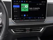 Volkswagen Tiguan 1.5 eTSI 150pk R-Line Business · Camera · Wegklapbare Trekhaak · Apple/Android Car Play · P-Sensoren · Massage · 19'' Inch · Garantie t/m 13-06-2029 of 100.000km