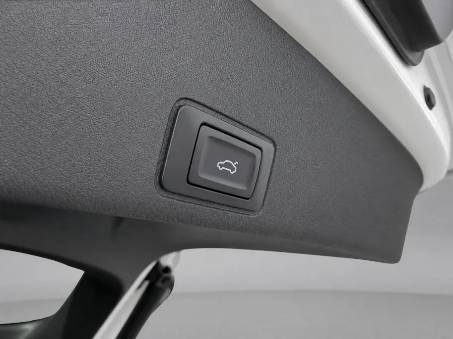 CUPRA Terramar 1.5TSI 204PK DSG e-Hybrid · Panoramadak · Trekhaak · Leder/Alcantara kuipstoelen · SENNHEISER Audio ·   Garantie t/m 05-10-2030 of 100000km.