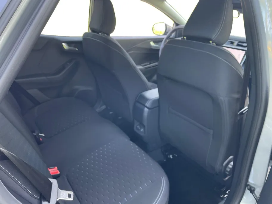 Ford Puma 1.0 EcoBoost Hybrid Titanium | 0,99 % Rente | 5.000 ,- KORTING | Winter Pack | Achteruitrijcamera | Apple Carplay & Android Auto |