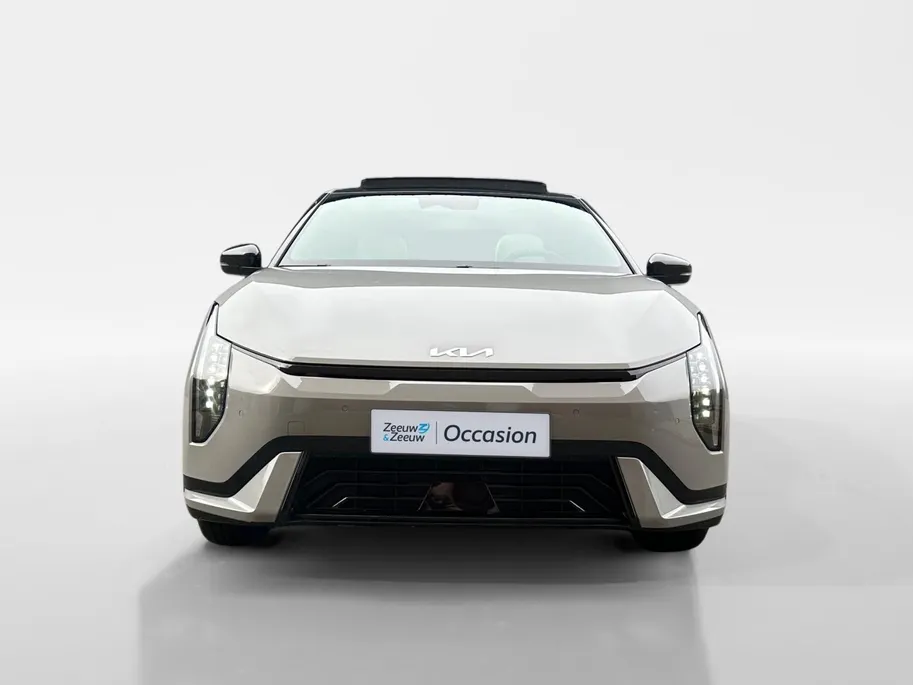 Kia EV4 GT-Line 81.4 kWh | Nieuw te Bestellen | informeer naar beschikbaarheid| Panorama schuif/kanteldak | LED-Matrix | Harman Kardon | wireless carplay |