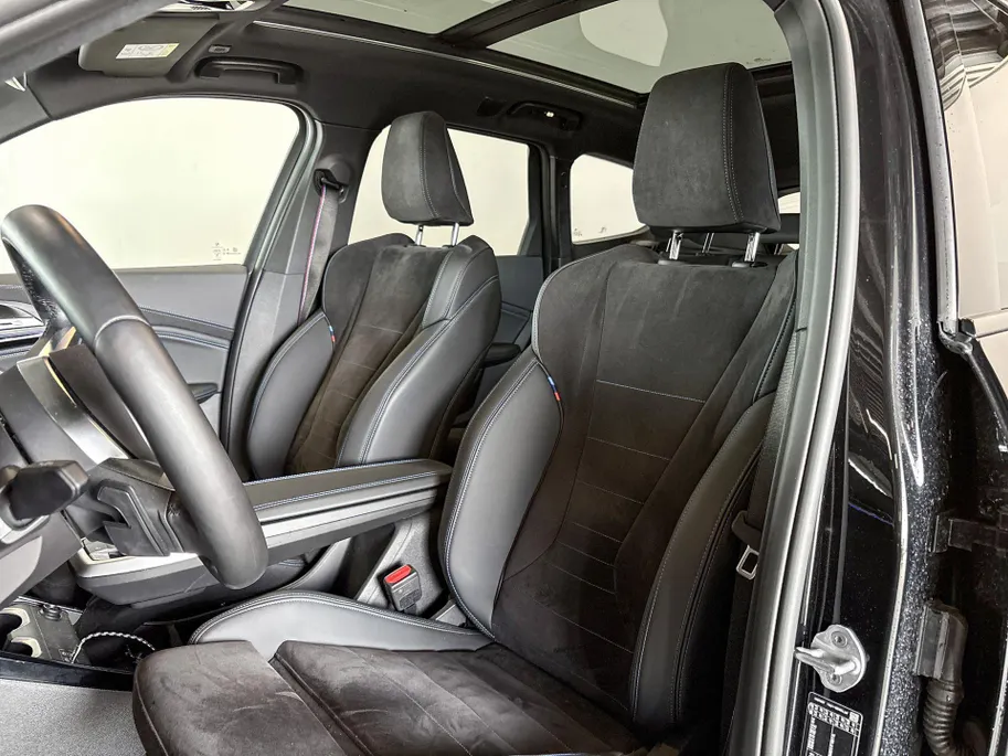 BMW iX1 eDrive20 M Sport Edition Premium Pack