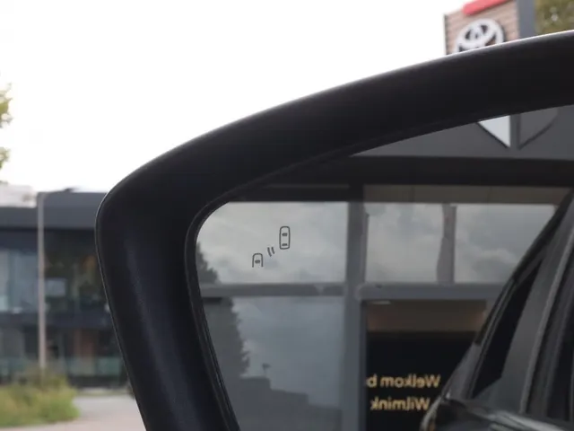 Mitsubishi Eclipse Cross 2.4 PHEV Executive | Trekhaak | Adaptive Cruise | 360 camera