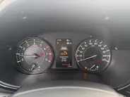 Suzuki Vitara 1.4 Boosterjet Smart Hybrid Special Edition | VOORRAAD! | €2200,- korting | Black Look | 17' zwarte lichtmetalen | Lederen en suède bekleding | Parkeersensoren Voor en achter