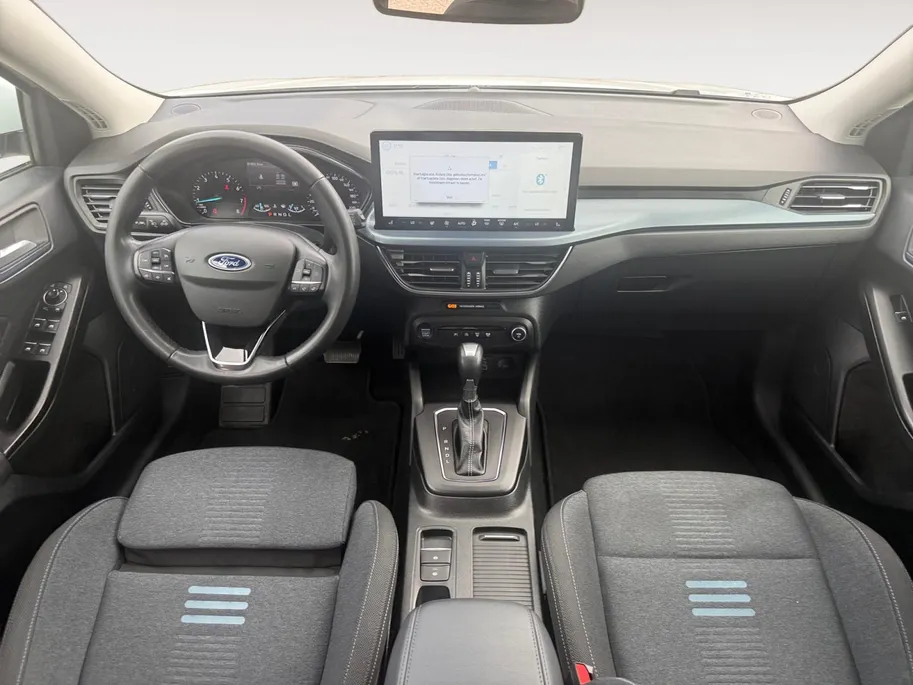 Ford Focus Wagon 1.0 EcoBoost Hybrid Active | Trekhaak | Achteruitrijcamera | Winterpack | Privacy Glass | 12 maanden garantie! |