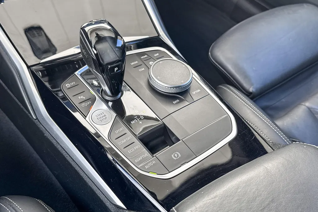 BMW 3 Serie Touring M340i xDrive High Executive