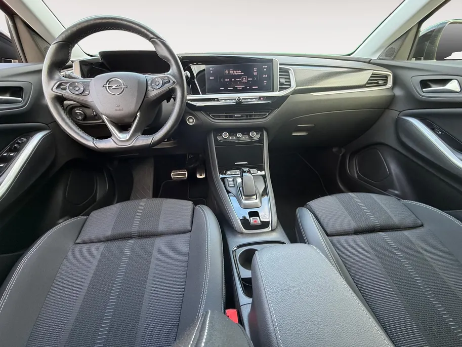Opel Grandland 1.6 Turbo Plug-In Hybrid GS | 98,5% SOH | Climate Control | 360 Camera | Trekhaak | Dodehoek Sensor | Stoel/stuurverwarming |