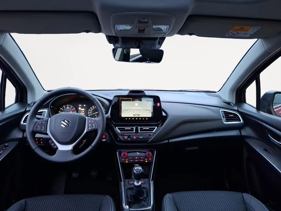 Suzuki S-Cross 1.4 Boosterjet Style Smart Hybrid | €2000.- korting | Direct leverbaar | Kantel / schuifdak | Navigatie | Hoge instap
