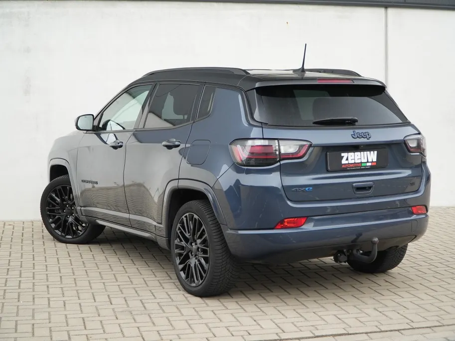 Jeep Compass 4xe 240 PK Hybrid S | Leder | Navi | Winter | Trekhaak | 19'