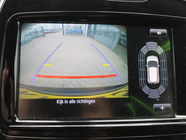 Renault Captur 0.9 TCe Intens | Easy Life pakket | LM Velgen 17 '' | ECC | Camera achter |