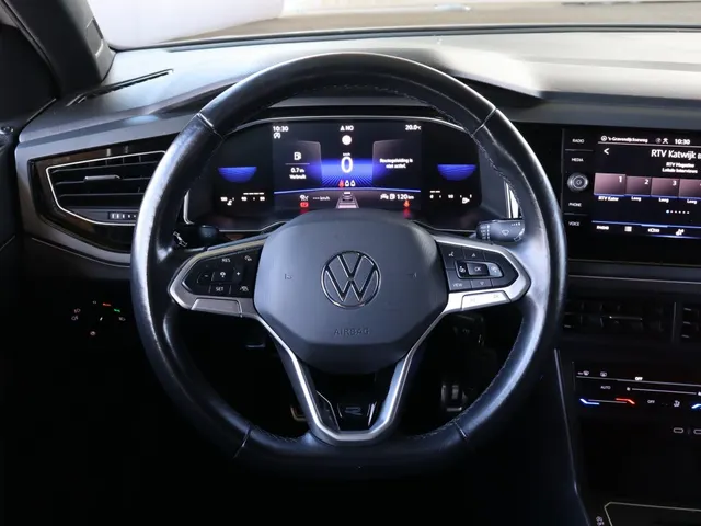 Volkswagen Polo 1.0 TSI R-Line | Adaptive Cruise | App Connect