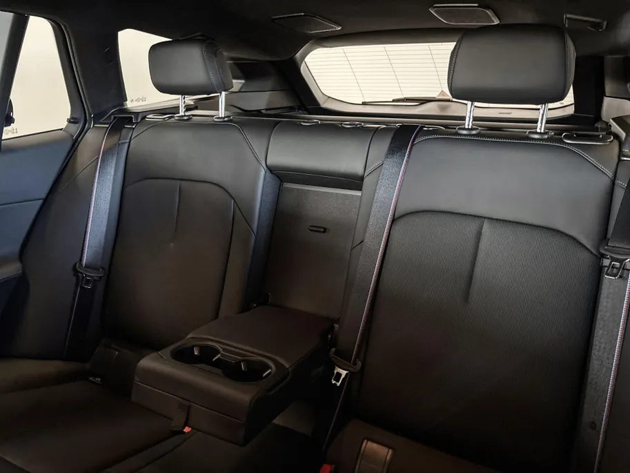 BMW M5 Touring M Drive Professional