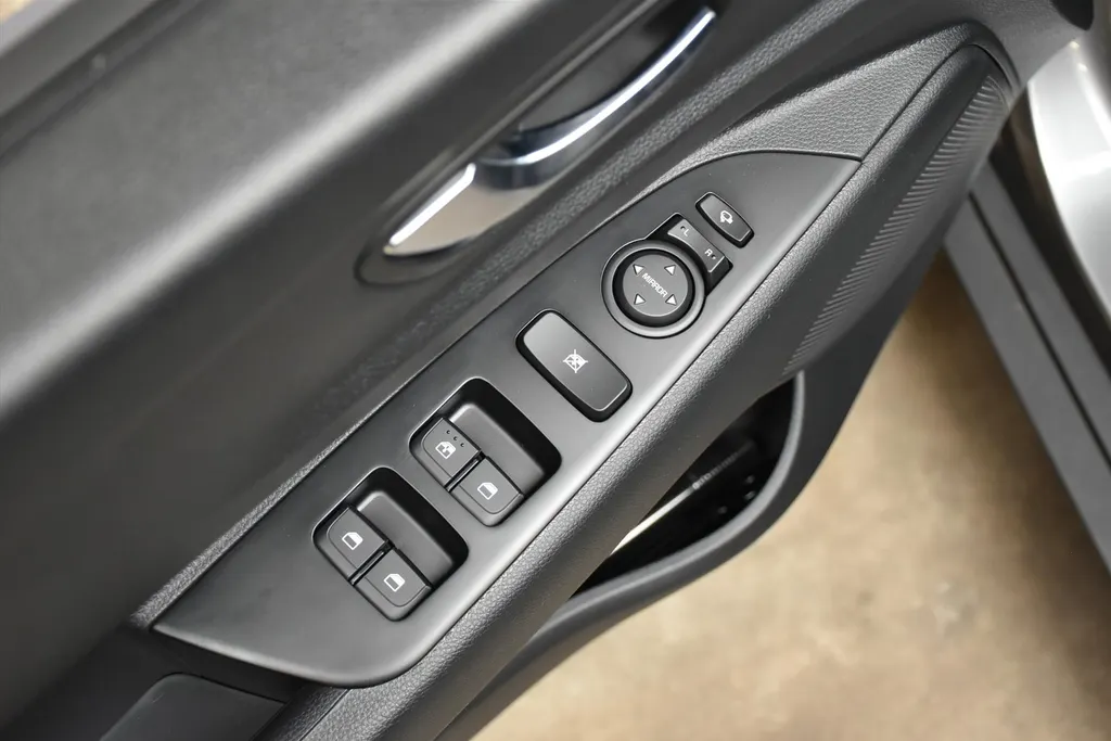 Kia Stonic 1.0 T-GDi MHEV 115pk DynamicPlusLine