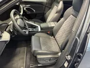Audi Q5 Sportback 2.0 TFSI e-hybrid 367pk Quattro S edition Competition · Panoramadak · Inklap. Trekhaak · 360 Camera · Matrix LED · Elek. Stoelen · RS Carbon Styling Pack · Garantie t/m 10-12-2030 of 100.000km