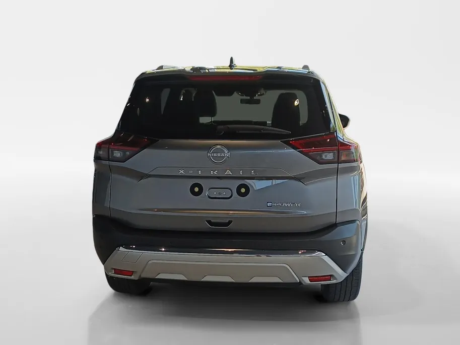 Nissan X-Trail 1.5 e-Power Tekna Plus | Naviagtie| 360grd camera| Pdc voor en achter| Climate controle 3 zones| Stoel-, stuur- en voorruit verwarming| Lederen bekleding| 19inch Wielen| Stoel geheugen|
