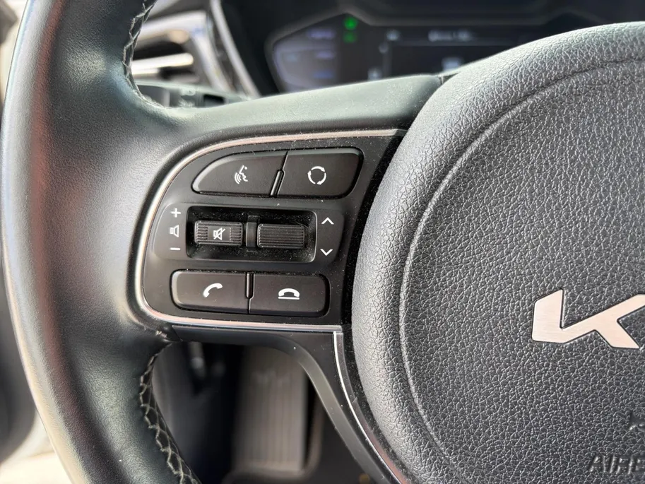 Kia Niro 1.6 GDi Hybrid DynamicLine | *1E EIGENAAR | TREKHAAK | FABRIEKSGARANTIE | APPLE CARPLAY/ ANDROID AUTO | NAVI | CAMERA | LMV | DAB+ | STOF/ LEDER | ETC…