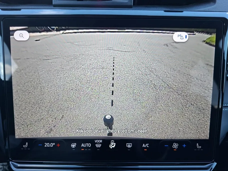 Ford Puma 1.0 EcoBoost Hybrid Titanium | !gratis upgrade naar automaat! | Winterpack | Afn. Trekhaak | Camera | Climate Control | Apple Carplay&Android Auto | Nieuw op voorraad!