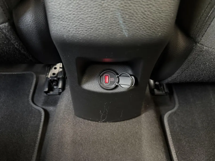Kia Stonic 1.2 MPi 84pk ComfortPlusLine Navigator l Trekhaak l