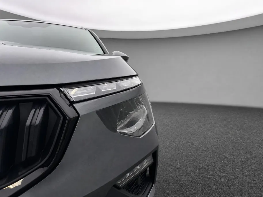 Škoda Kamiq Monte Carlo 1.0 TSI 85 kW / 115 PK SUV 7 versn.DSG | Metallic Lak | Travel assist Plus | 1000,- inruilvoordeel!!