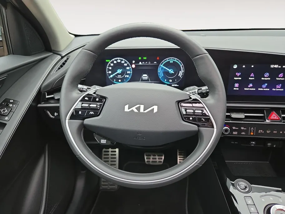 Kia Niro 1.6 GDi Hybrid ExecutiveLine Meest luxe uitvoering | Dealer onderhouden | Schuif-/kanteldak | Cruise Control Adaptief | Dodehoek Detectie | Head up Display | Stoelverwarming en Ventilatie | Harman/Kardon | Android & Carplay | NAP
