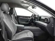 Volkswagen Passat Variant 1.5 eTSI 150pk DSG Business · Camera · Stuur- & Stoelverwarming · Apple/Android Car Play · Massagefunctie Voorstoelen · Garantie t/m 11-06-2028 of 100.000km