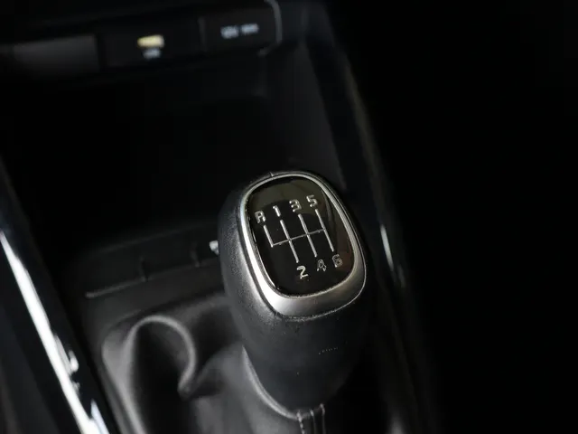 Kia Stonic 1.0 T-GDi MHEV DynamicPlusLine