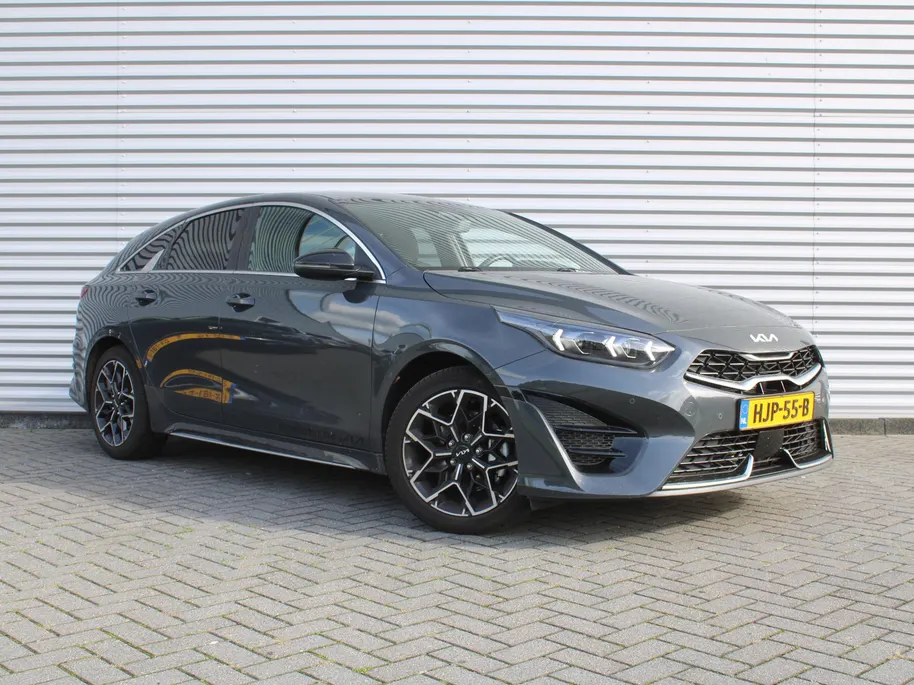 Kia ProCeed 1.5 T-GDi GT-Line | Stuur-/stoelverwarming | Dodehoek detectie | LED | Elek. achterklep | Telefoonlader | Navi | Camera | 17' LM |