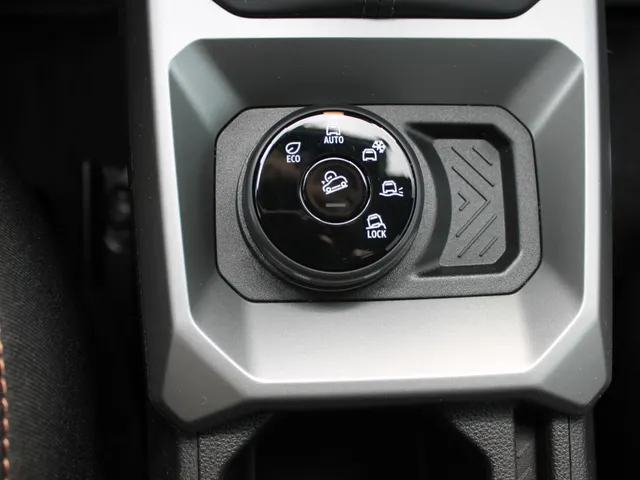 Dacia Duster 1.2 TCe 130 mild hybrid 4x4 Extreme | 4x4 | navigatie | camera | Cruise | 1.500 kg trekgewicht