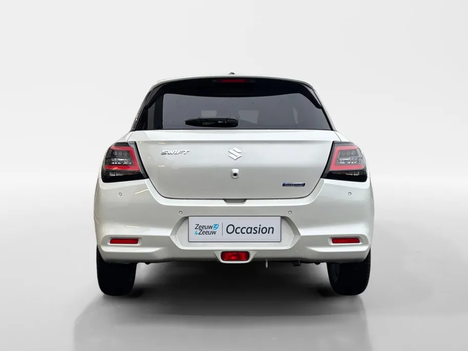 Suzuki Swift 1.2 Style Smart Hybrid | All-season banden | Navigatie | Stoelverwarming |