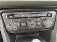 Volkswagen Tiguan Allspace 1.4 TSI Highline 7p. *Automaat*Navi*Schuif/kanteldak*Climate Control*Trekhaak*Stoelverwarming*Lederen bekleding*Parkeerhulp*Elekt. Achterklep*Vol opties!