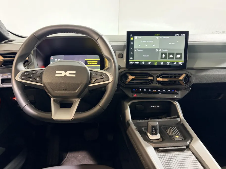 Dacia Bigster 155PK Hybrid Extreme Automaat | 1e eigenaar | 360 Camera | Stoelverwarming | Adaptive Cruise Control | Schuif/Kantel Dak | Climate Control | Apple CarPlay/Android Auto | Digital Cockpit |