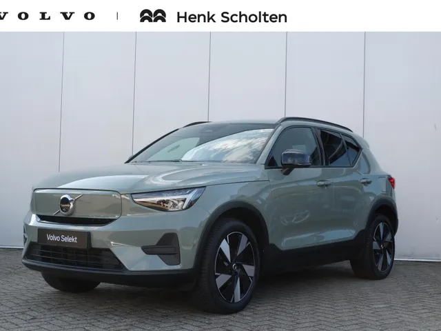Volvo EX40