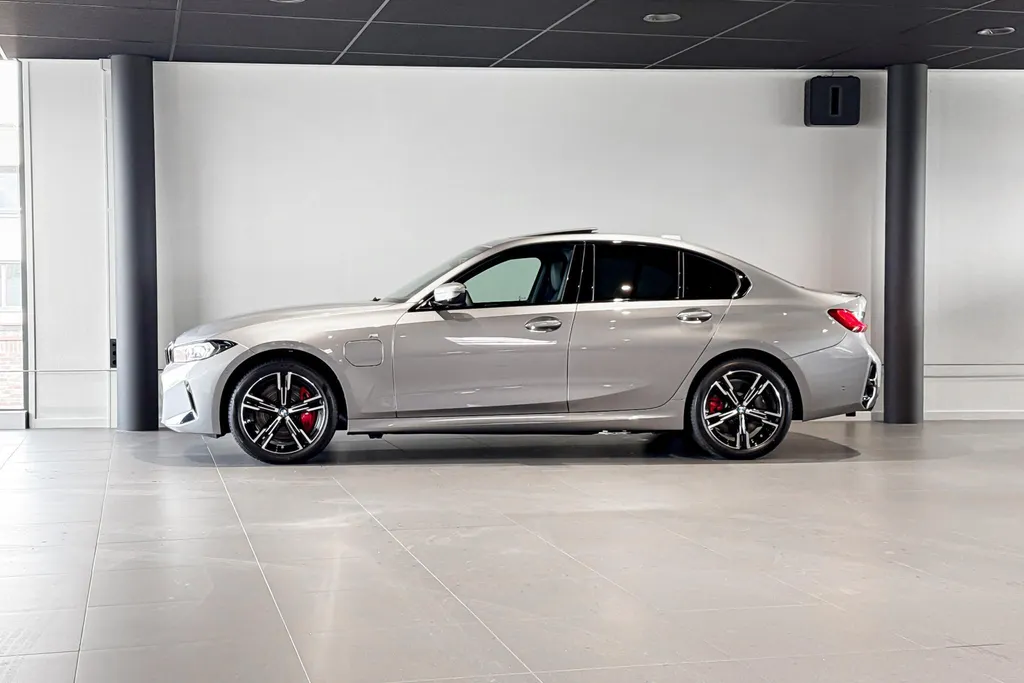 BMW 3 Serie Sedan 330e
