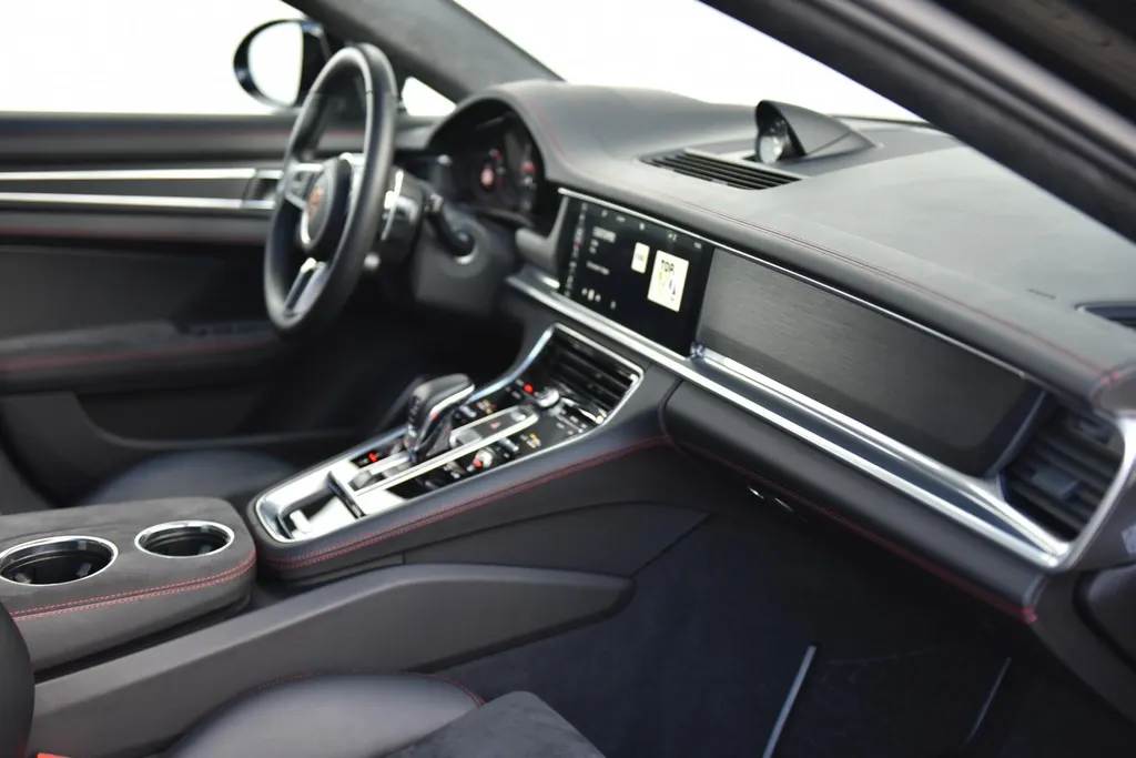 Porsche Panamera Sport Turismo 4.0 GTS