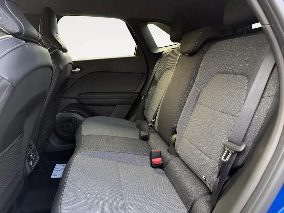 Mitsubishi Grandis 1.8 HEV Intense+ | 3.000,- korting | 8 Jaar Garantie | Snel leverbaar |