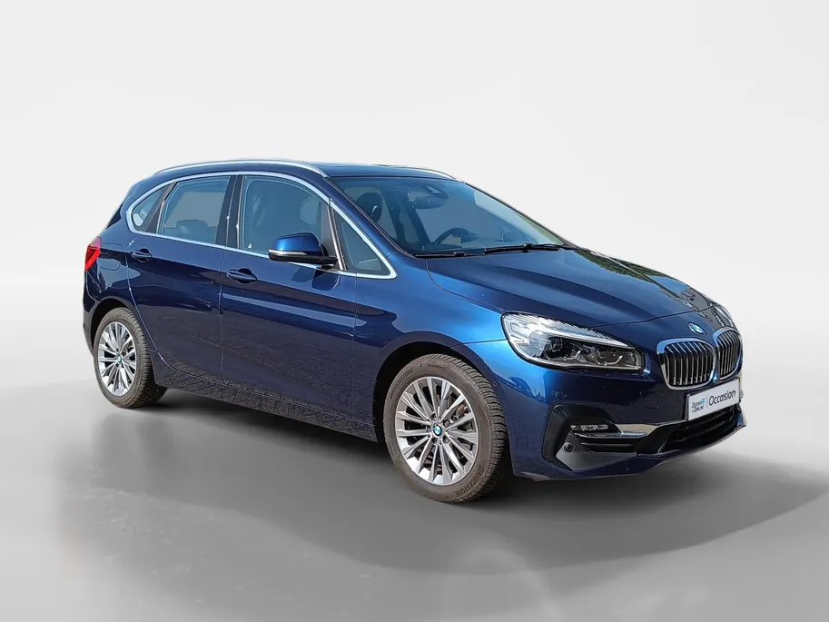 BMW 2 Serie Active Tourer 218i High Executive Edition | Lederen bekleding | Panoramadak | Head-up display | Parkeercamera |