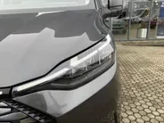 Ford E-Custom E-Custom 320 L2H1 Limited 65 kWh DEMO I DRIVER ASSISTANCE PACK PREMIUM I ELEK. INKLAPBARE TREKHAAK I 17'' LM VELGEN I