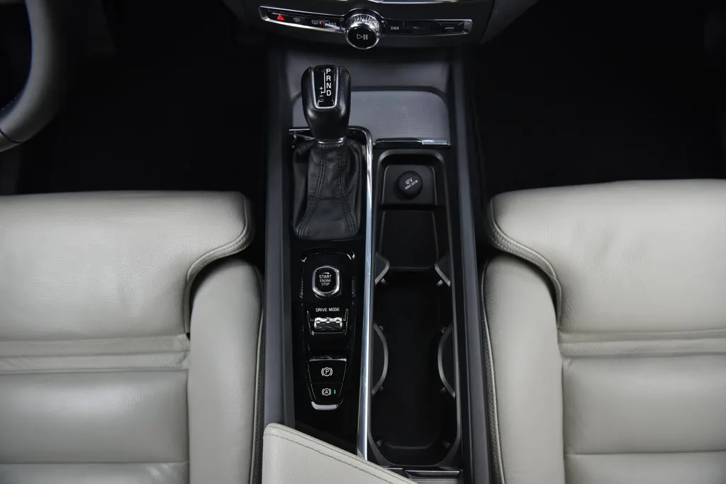 Volvo XC60 2.0 T4 Inscription