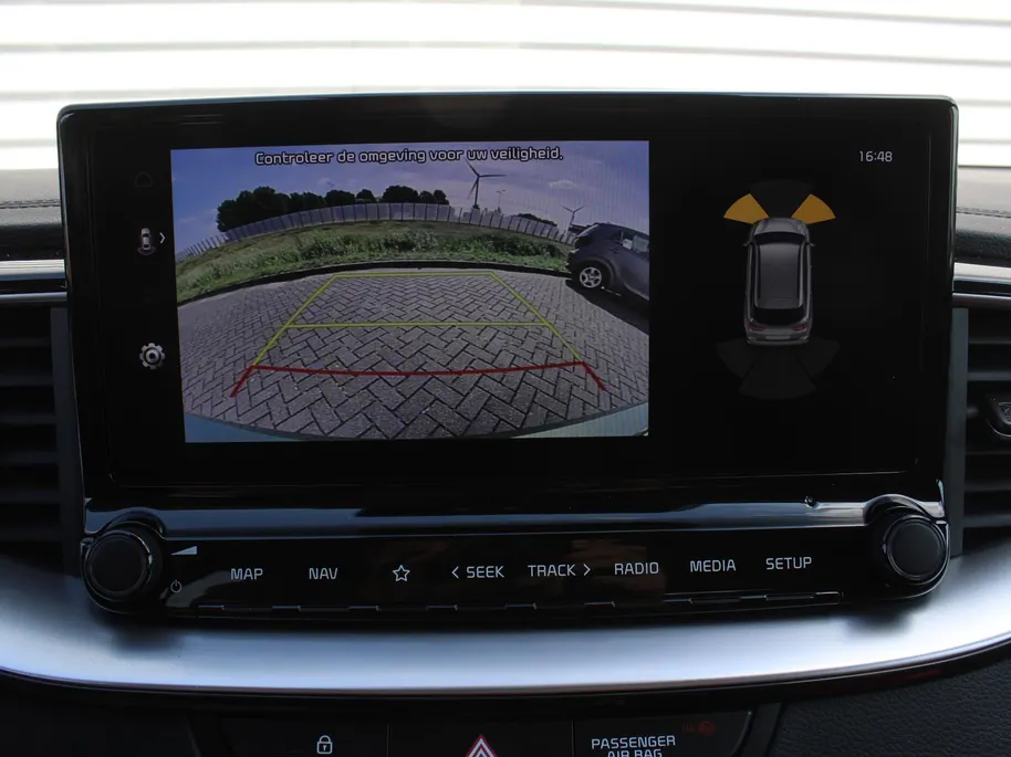 Kia Ceed 1.0 T-GDi DynamicPlusLine | Stuur-/stoelverwarming | Camera | Draadloos laden | LED | Dodehoek detectie | 16' LM |