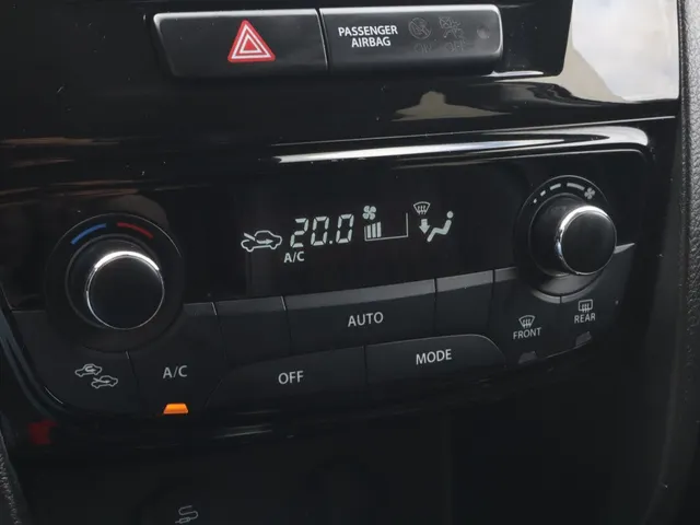 Suzuki Vitara 1.4 BoosterJet Style Hybrid AdaptiveCruise | Leder | Carplay